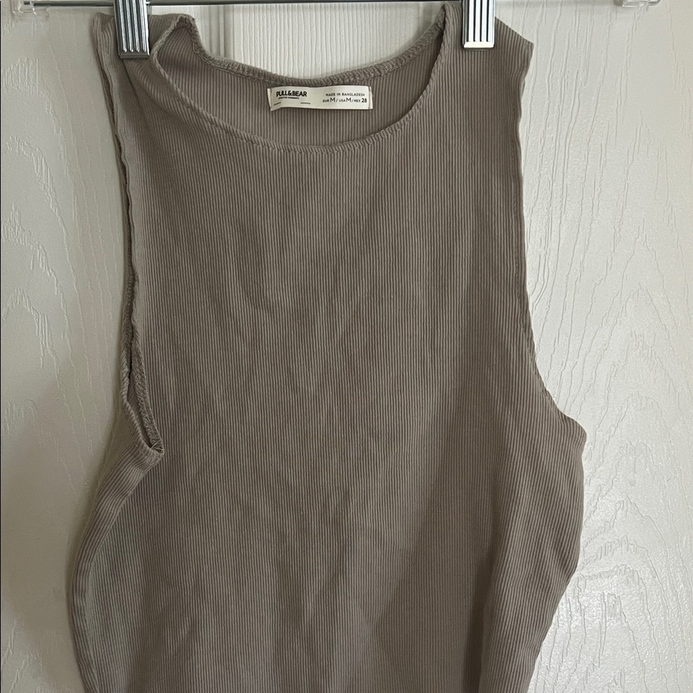 Pull&Bear Women's Taupe Ribbed Muscle Tee